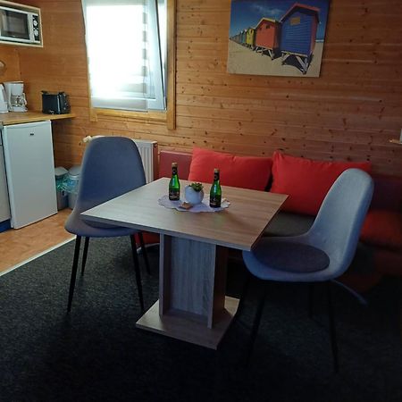 Fewo Isla 4 Elmenhorst/Lichtenhagen Екстериор снимка